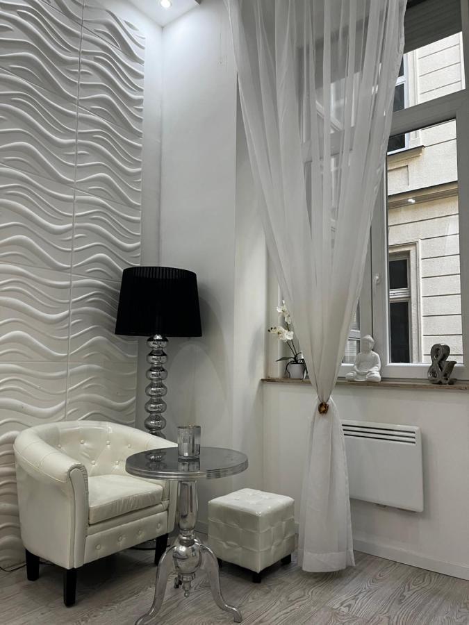 White Luxury Apartment Budapesta Exterior foto
